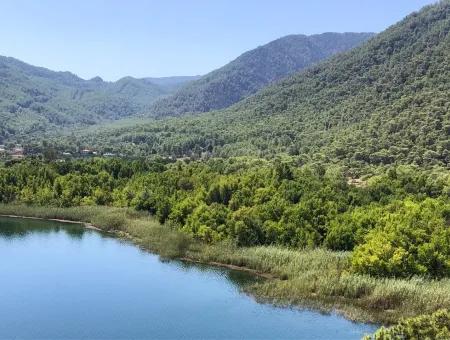 Land Zu Verkaufen In Sultaniye 2285M2 Land Zu Verkaufen In Der Nähe Des Sees