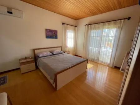 Duplex-Holzvilla Zum Verkauf In Dalyan Gülpınar Auf 900M2 Grundstück