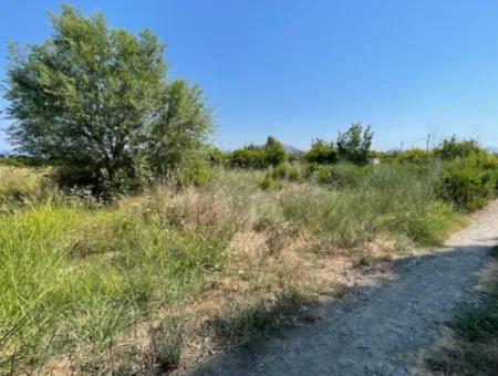 Land For Sale Of 1765 M2 In Okçular