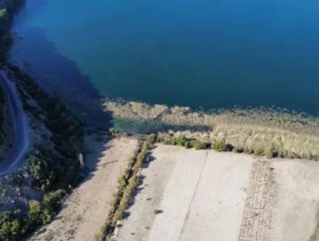 3210M2 2B Land For Sale By The Lake In Çandır