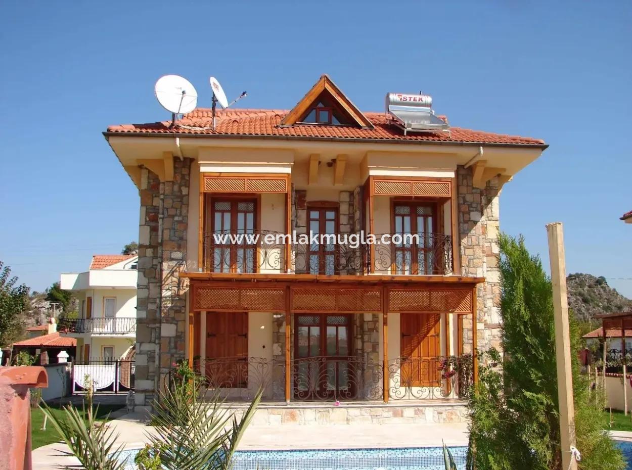 Dalyan Satılık Villa Dalyan Maraş Mahallesinde Kelepir Satılık Villa