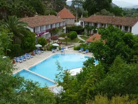 Çandır Satılık Otel Köyceğiz Dalyan Çandır 30 Odalı 5000M2 Arsa İçinde Satılık Otel