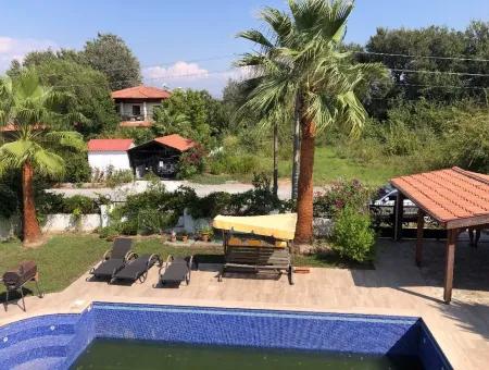 Dalyan'da 575M2 Arsa İçinde 4+1 Satılık Villa