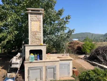 Muğla Ula Köprübaşı Mahallesin'de 2378M2 Arsa İçinde 3+1 Satılık Vlla