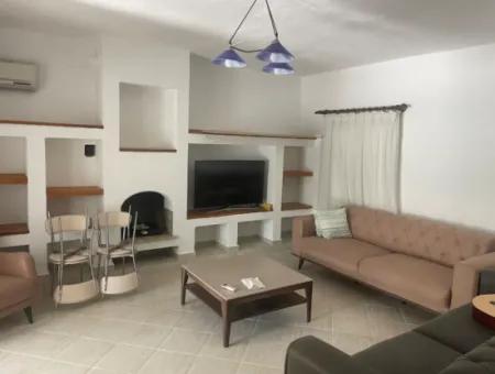 Dalyan Merkezde 600M2 Arsa İçinde Köşebaşında 3+1 Satılık Villa